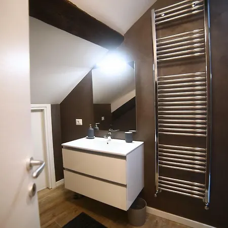 Apartman Garibaldi Fifty Attic Near Duomo *